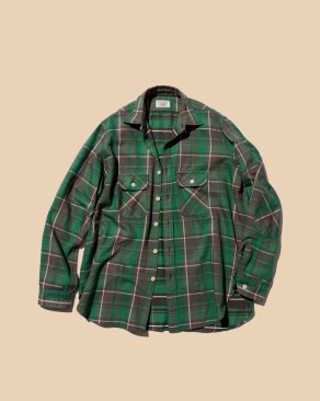 <img class='new_mark_img1' src='https://img.shop-pro.jp/img/new/icons5.gif' style='border:none;display:inline;margin:0px;padding:0px;width:auto;' />[Unlikely] Unlikely Elbow Patch Flannel Work Shirts