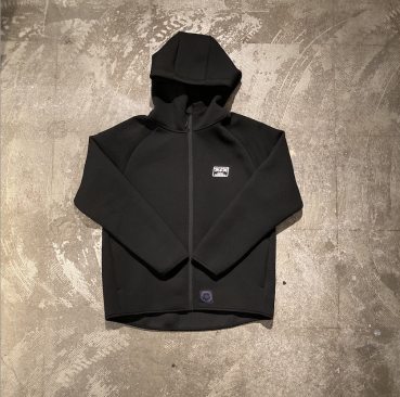 <img class='new_mark_img1' src='https://img.shop-pro.jp/img/new/icons5.gif' style='border:none;display:inline;margin:0px;padding:0px;width:auto;' />[M&M]CARDBOARD KNIT FULL ZIP PARKA