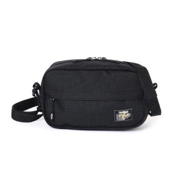 <img class='new_mark_img1' src='https://img.shop-pro.jp/img/new/icons47.gif' style='border:none;display:inline;margin:0px;padding:0px;width:auto;' />[CHALLENGER]NYLON SHOULDER POUCH