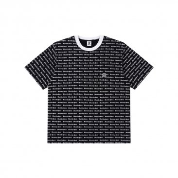 <img class='new_mark_img1' src='https://img.shop-pro.jp/img/new/icons5.gif' style='border:none;display:inline;margin:0px;padding:0px;width:auto;' />[BlackEyePatch] OE LOGO PATTERNED TEE 