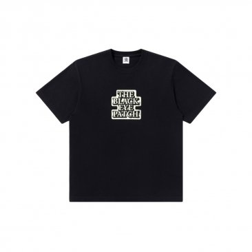 <img class='new_mark_img1' src='https://img.shop-pro.jp/img/new/icons5.gif' style='border:none;display:inline;margin:0px;padding:0px;width:auto;' />[BlackEyePatch] GLOW IN THE DARK OG LABEL TEE