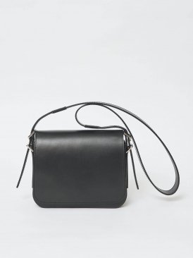 <img class='new_mark_img1' src='https://img.shop-pro.jp/img/new/icons47.gif' style='border:none;display:inline;margin:0px;padding:0px;width:auto;' />[URU]LEATHER BAG