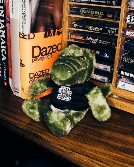 ぬいぐるみ・マスコット STUFFED OG LABEL CROCODILE BlackEyePatch] STUFFED OG LABEL CROCODILE - MOLDNEST