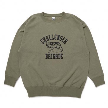 <img class='new_mark_img1' src='https://img.shop-pro.jp/img/new/icons47.gif' style='border:none;display:inline;margin:0px;padding:0px;width:auto;' />[CHALLENGER]WOLF COLLEGE C/N SWEAT