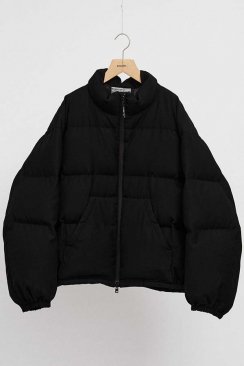 <img class='new_mark_img1' src='https://img.shop-pro.jp/img/new/icons5.gif' style='border:none;display:inline;margin:0px;padding:0px;width:auto;' />[DIGAWEL] STLTH Puffer Jacket (F/CE.DIGAWEL)
