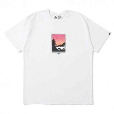 <img class='new_mark_img1' src='https://img.shop-pro.jp/img/new/icons47.gif' style='border:none;display:inline;margin:0px;padding:0px;width:auto;' />[CHALLENGER]CRUISING TEE