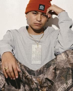 <img class='new_mark_img1' src='https://img.shop-pro.jp/img/new/icons5.gif' style='border:none;display:inline;margin:0px;padding:0px;width:auto;' />[BlackEyePatch] OG LABEL PATCHED BEANIE 