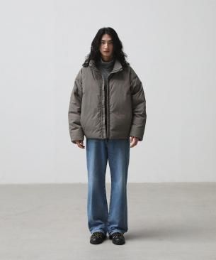 <img class='new_mark_img1' src='https://img.shop-pro.jp/img/new/icons5.gif' style='border:none;display:inline;margin:0px;padding:0px;width:auto;' />[ANOTHER OFFICE.] Snowman Down Jacket