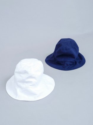 URU ウル "HAT" white