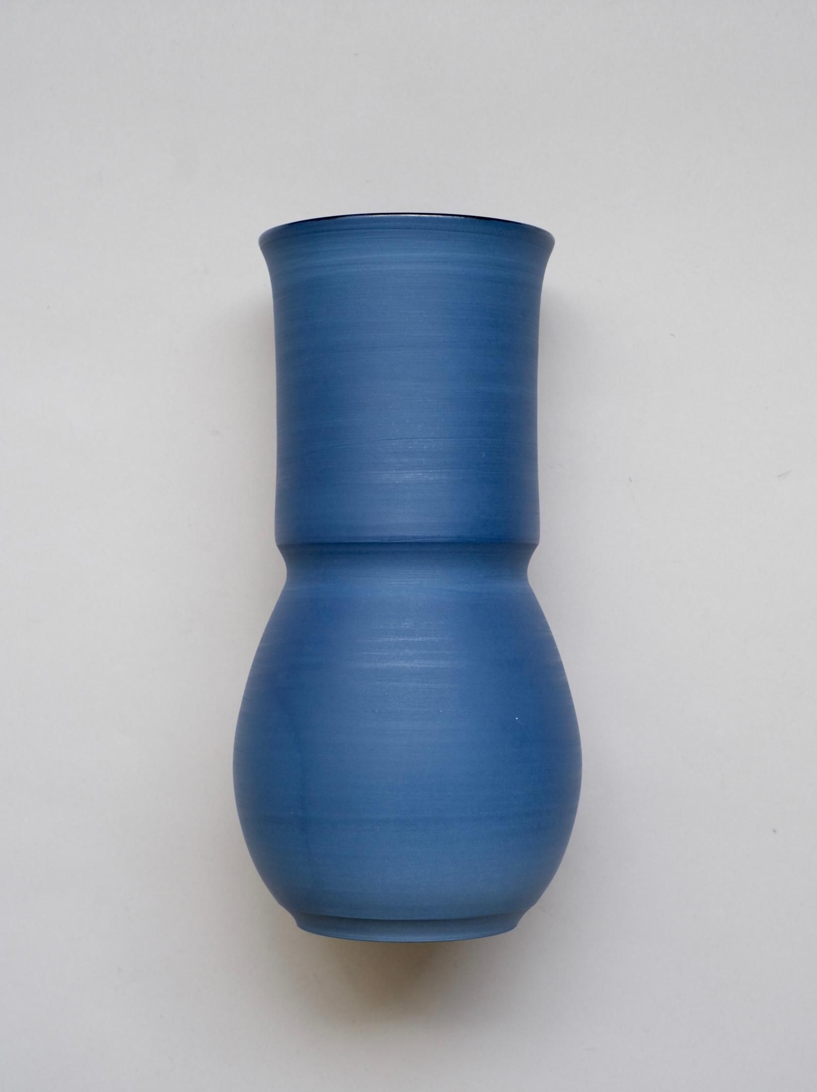【新品未使用】柴田陶器 陶製インテリアランプスタンド 藍色 新品未使用】柴田陶器 陶製インテリアランプスタンド 藍色