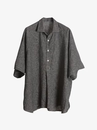 <img class='new_mark_img1' src='https://img.shop-pro.jp/img/new/icons6.gif' style='border:none;display:inline;margin:0px;padding:0px;width:auto;' />Sillage  " short sleeve popover shirt nep   " navy