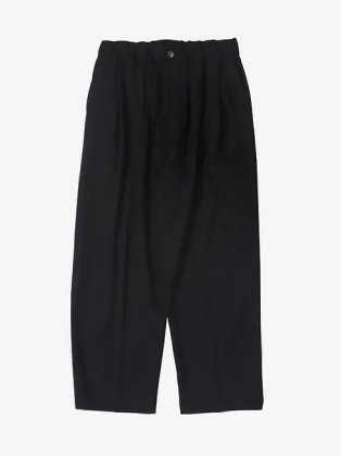 <img class='new_mark_img1' src='https://img.shop-pro.jp/img/new/icons6.gif' style='border:none;display:inline;margin:0px;padding:0px;width:auto;' />Sillage  24ss " baggy trousers " black