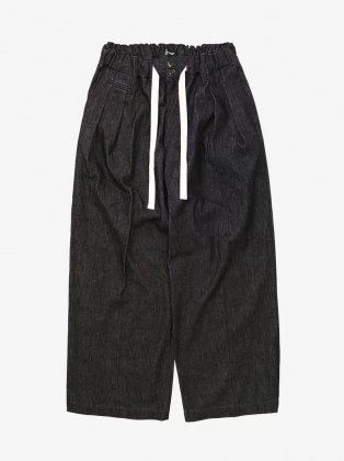 <img class='new_mark_img1' src='https://img.shop-pro.jp/img/new/icons6.gif' style='border:none;display:inline;margin:0px;padding:0px;width:auto;' />Sillage   " hakama pants " black denim one wash