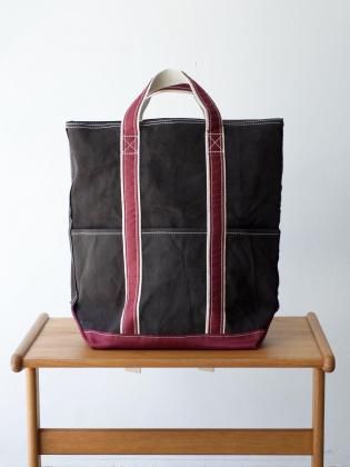 <img class='new_mark_img1' src='https://img.shop-pro.jp/img/new/icons6.gif' style='border:none;display:inline;margin:0px;padding:0px;width:auto;' />OUTIL ƥ 25aw " SAC POISAT " BLACK/BEAUJOLAIS