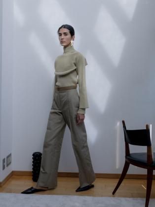 <img class='new_mark_img1' src='https://img.shop-pro.jp/img/new/icons6.gif' style='border:none;display:inline;margin:0px;padding:0px;width:auto;' />TAN  25aw / RIBBED WAIST TUCKED PANTS - BEIGE