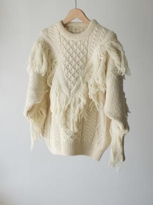 <img class='new_mark_img1' src='https://img.shop-pro.jp/img/new/icons6.gif' style='border:none;display:inline;margin:0px;padding:0px;width:auto;' />77circa ʥʥʥʥ 25aw " circa make v shape fringe fisherman sweater " OFF WHITE