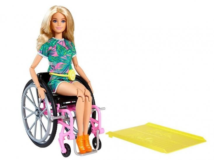 バービー ファッショニスタ 車椅子 ドール トロピカル柄のロンパース スロープ付き ブロンド 人形 Barbie Fashionistas Doll  with Wheelchair (GRB93) - FAR-OUT