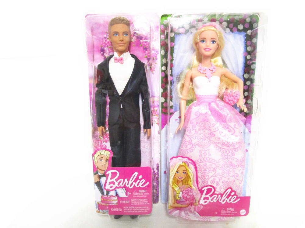 バービー＆ケン ウェディング 結婚式 Barbie & Ken ドール 人形 2点セット 輸入版 ブライド＆グルーム ブロンドヘア 黒のタキシード  (CFF37,DVP39) - FAR-OUT