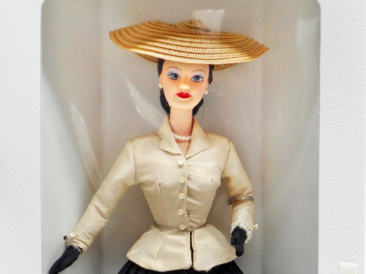 メーカー包装済】 バービー人形 クリスチャンディオールBarbie Dior