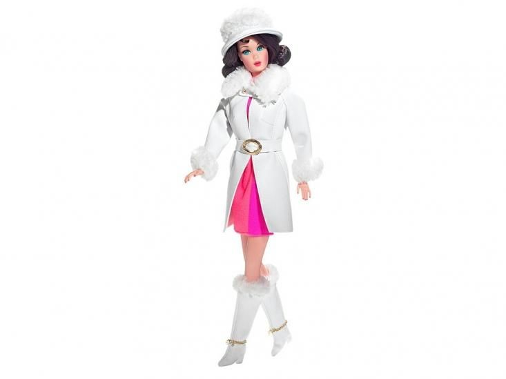 バービー レッド、ホワイトアンドウォーム 復刻版ドール 人形 Red, White 'n Warm Barbie Doll (K9142) -  FAR-OUT