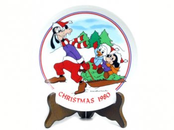 グーフィー ソリを引く クリスマスプレート 絵皿 1980年 Schmid社 ディズニー