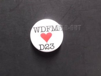 D23 Expo USA 2015 WDFM Love D23 ウォルト・ディズニー・ファミリー博物館 プロモーション ミニ缶バッジ 缶バッチ