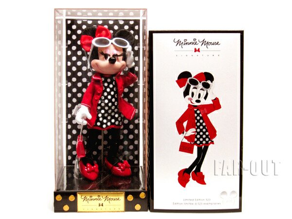 D23 Expo Usa 17 ミニーマウス 赤いコートとポルカドットワンピース Minnie Signature Doll シグネイチャーコレクション コレクタードール 人形 Far Out