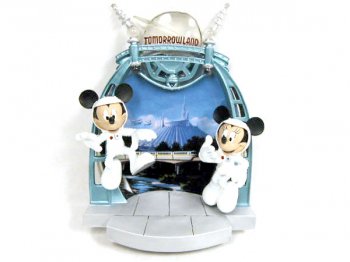WDW30周年記念 トゥモローランド ミッキー＆ミニー 宇宙飛行士 ロケット 3Dプレート ディスプレイ ディズニー
