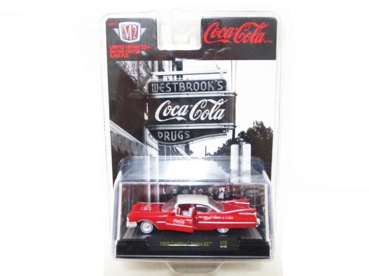 コカコーラ メタルダイキャストミニカー Coca-Cola1959 キャデラック Cadillac Series 62 1/64スケール 限定版 M2  Machines - FAR-OUT