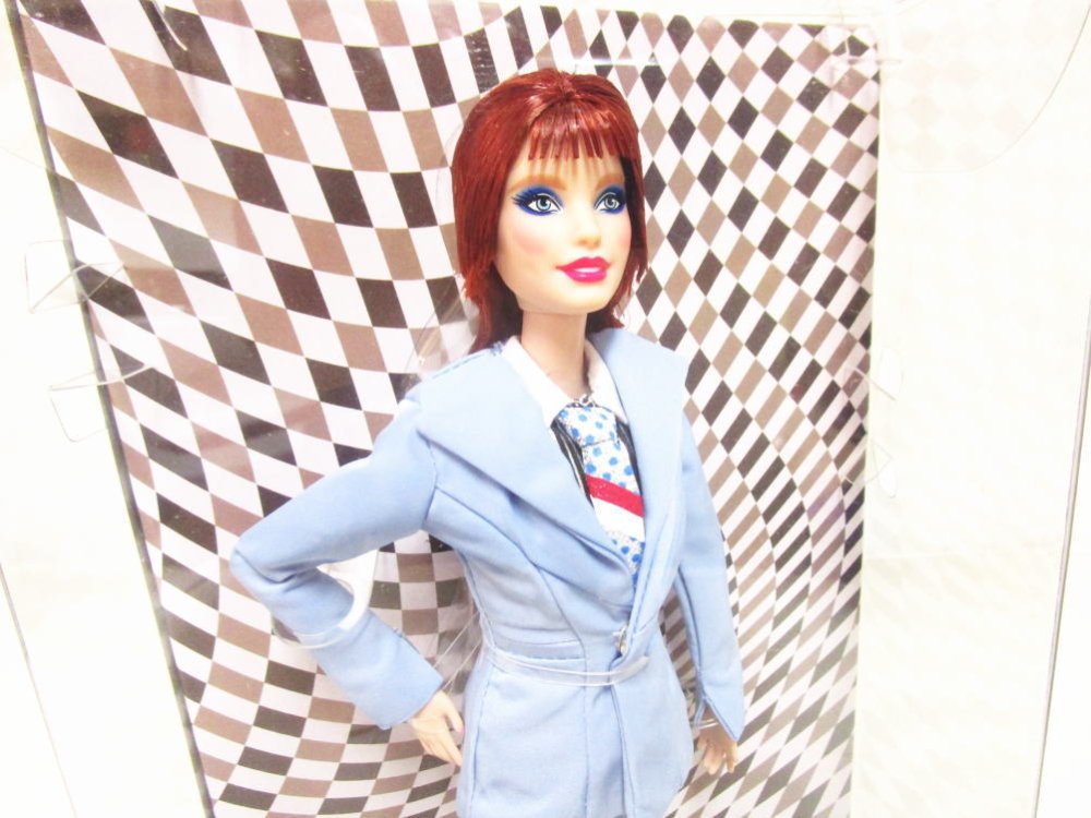 バービー デヴィッド・ボウイ ドール 人形 ブルーの上下スーツ Barbie 