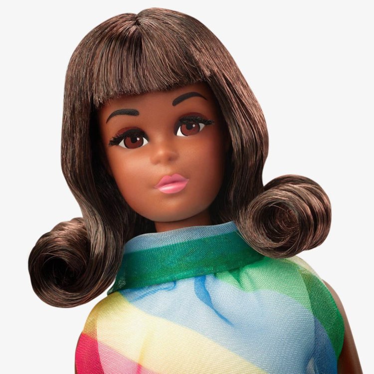 バービー フランシー リプロ ブラック 復刻版 ヴィンテージ モッズファッション ツイスト＆ターン Barbie Francie  Reproduction Doll - FAR-OUT