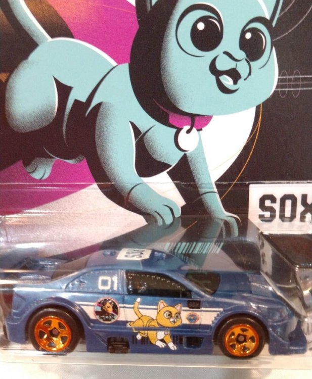 ホットウィール バズ・ライトイヤー ロボット猫 ソックス Amazoom メタルダイキャストカー ディズニー ピクサー ミニカー マテル Hot  Wheels SOX Buzz Lightyear - FAR-OUT