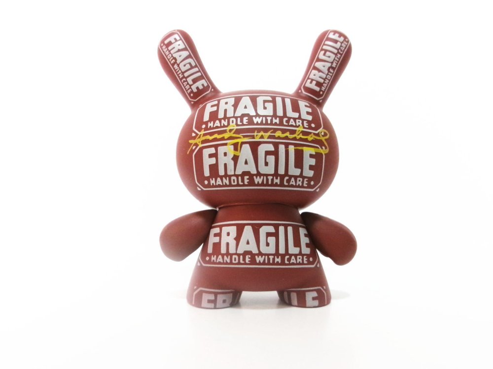 アンディ・ウォーホル Kidrobot Dunny シリーズ 3インチ アート フィギュア Fragile Handle With Care  キッドロボット ボックス入り Andy Warhol - FAR-OUT