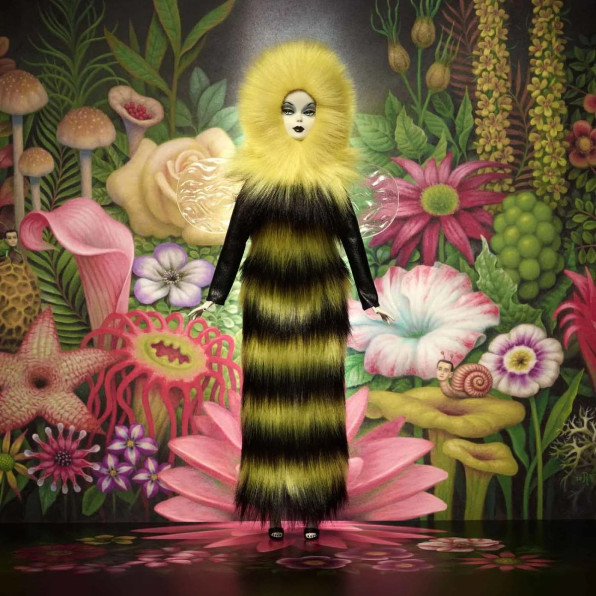 Barbie x Mark Ryden バービー ドール 人形 Bee ミツバチ マーク