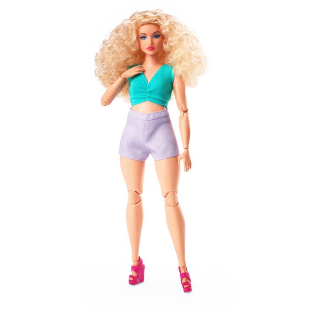 バービー ルック カービーボデイ ブロンドヘ ポーザブル シグネチャー ドール Barbie Looks Doll Curvy Body Blonde  Hair Made to Move - FAR-OUT