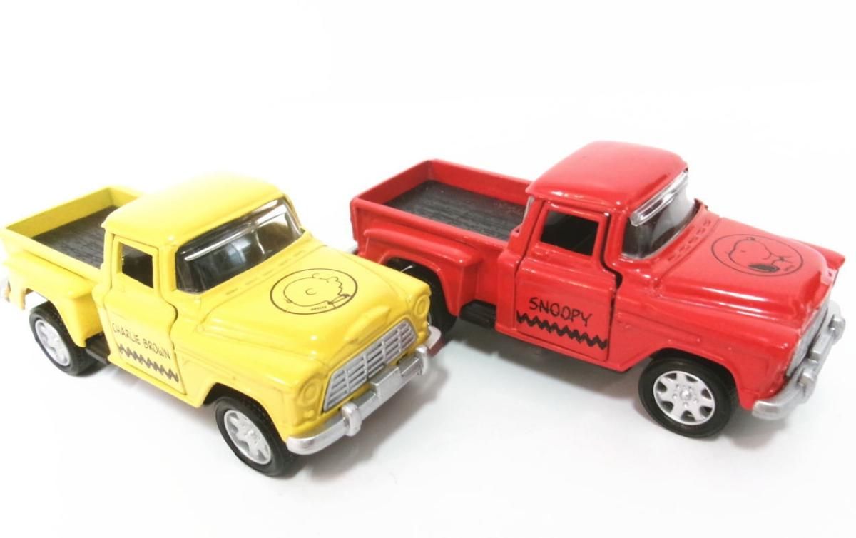 SNOOPY - 【アメリカ限定】SNOOPY トラックミニカー2台セット SNOOPY - 【アメリカ限定】SNOOPY トラックミニカー2台セットの