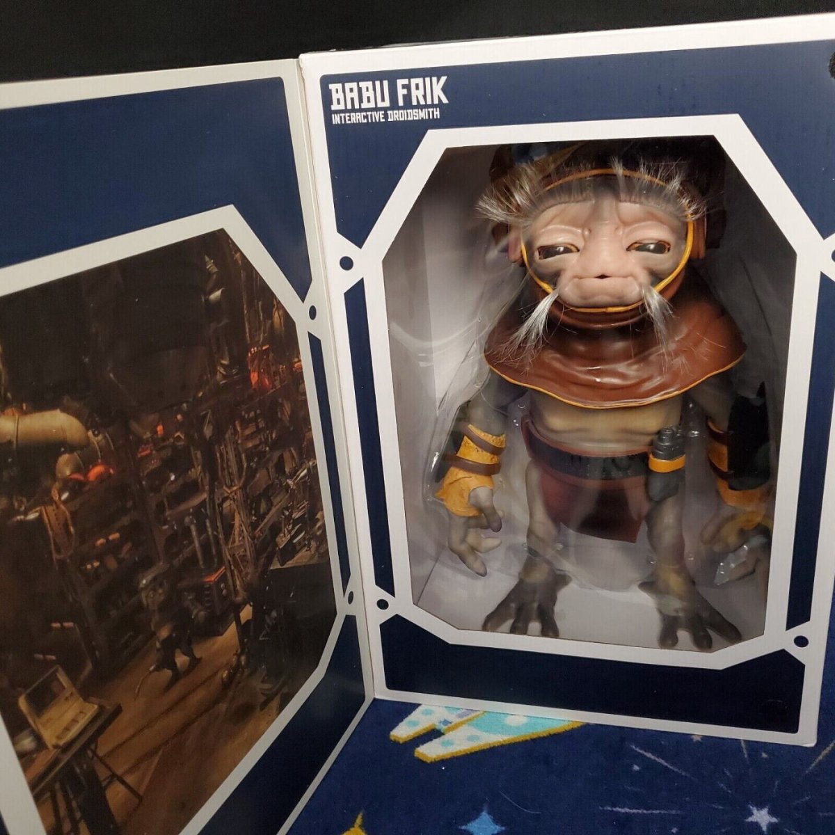 スター・ウォーズ バブ・フリック インタラクティブ ドール フィギュア ディズニーテーマパーク Star Wars Babu Frik  Interactive Droidsmith Doll - FAR-OUT