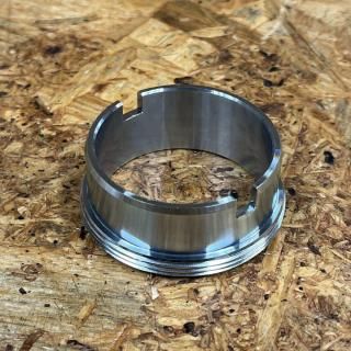 <img class='new_mark_img1' src='https://img.shop-pro.jp/img/new/icons15.gif' style='border:none;display:inline;margin:0px;padding:0px;width:auto;' />Triumphѥԡɥ᡼ɥ饤֥󥰡T140Υꥢϥѡ