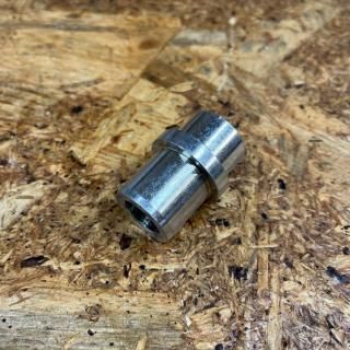 <img class='new_mark_img1' src='https://img.shop-pro.jp/img/new/icons15.gif' style='border:none;display:inline;margin:0px;padding:0px;width:auto;' />Triumph ꥢϥLH٥󥰥ڡT140ѡ