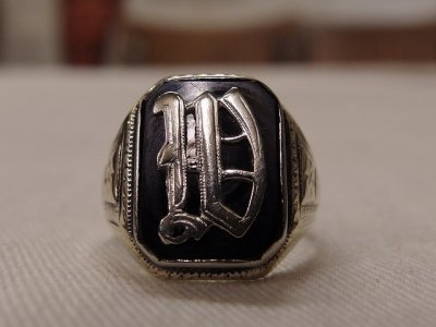 SIGNET/INITIAL GOLD RING/22 191215