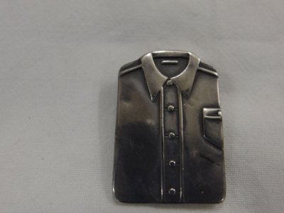 HAND-MADE CLOTHING PINS 180512