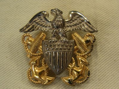 US NAVY INSIGNIA OFFICER'S PINS 160711