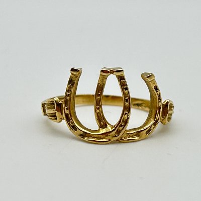 DOUBLE HORSE SHOE 14K GOLD RING/17 240131