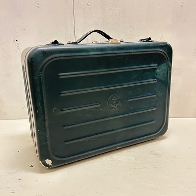 FRENCH NAVY METAL SUIT CASE 240208