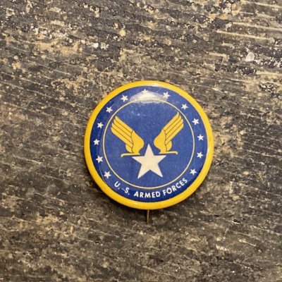 US ARMED FORCE TIN BUTTON240609