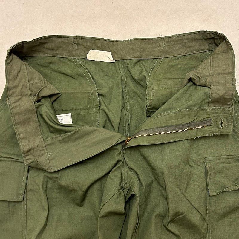 JUNGLE FATIGUE PANTS M-R ヴィンテージ 米軍実物 JUNGLE FATIGUE PANTS M-R ヴィンテージ 米軍実物 激レア米軍NAM