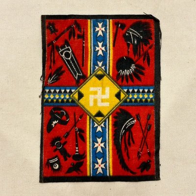 1930's TOBACCO FELT/INDIAN SWASTIKA 240624C