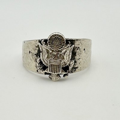 MILITARY RING - SEARCHLIGHT