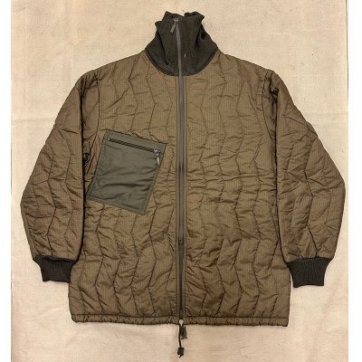 '97 GERMAN ARMY QUILTING LINER JACKET / Size: 165-175/105 241105