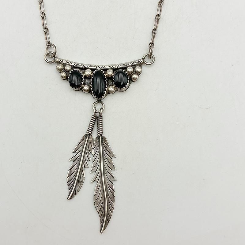 NATIVE AMERICAN 